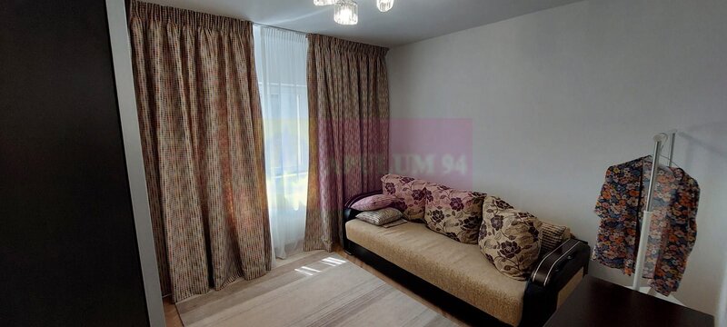 Inchiriere apartament 3camere in zona Decebal pe str Theodor Sperantia