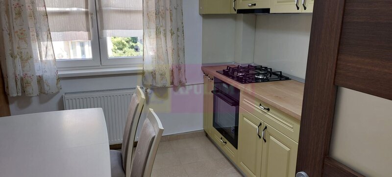 Inchiriere apartament 3camere in zona Decebal pe str Theodor Sperantia